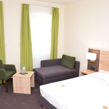 Doppelzimmer mit zwei Betten